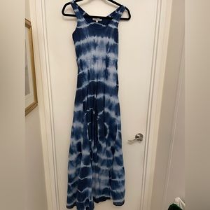 Blue tie dyed dress - Size Medium